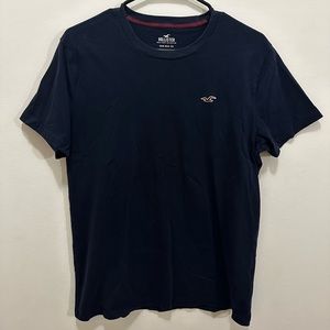 🔥3 for $15🔥 Navy Blue Hollister t-shirt in Medium